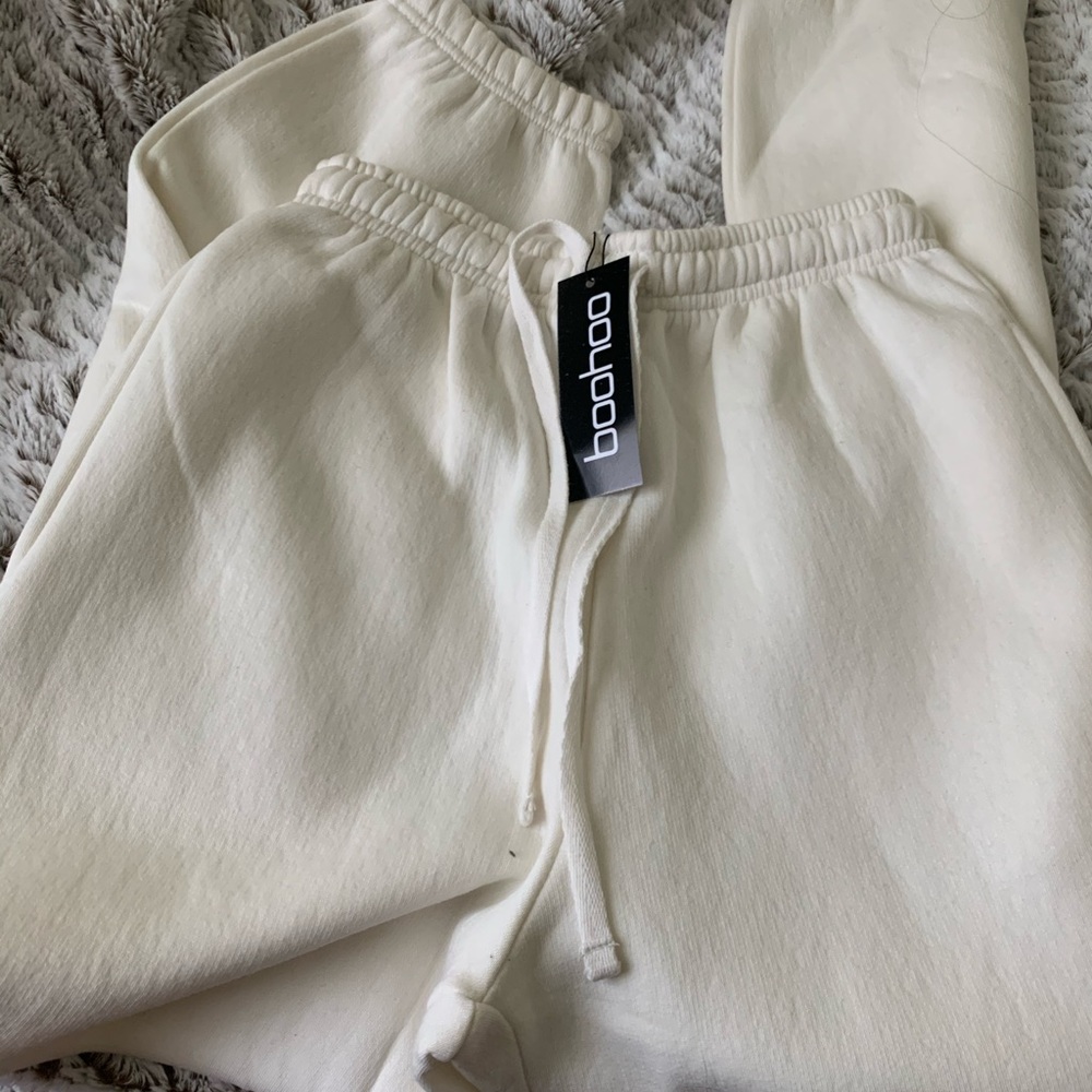New with tag joggers